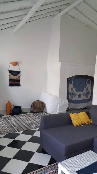 הוילה רגואנגוס דה מונסאראז Casa Caridade מראה חיצוני תמונה